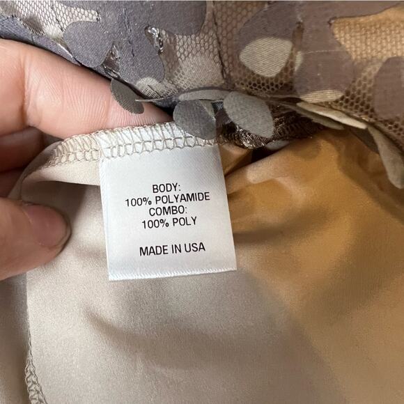 Lola & Sophie embroidered 3D floral tank top sz S - Picture 5 of 8